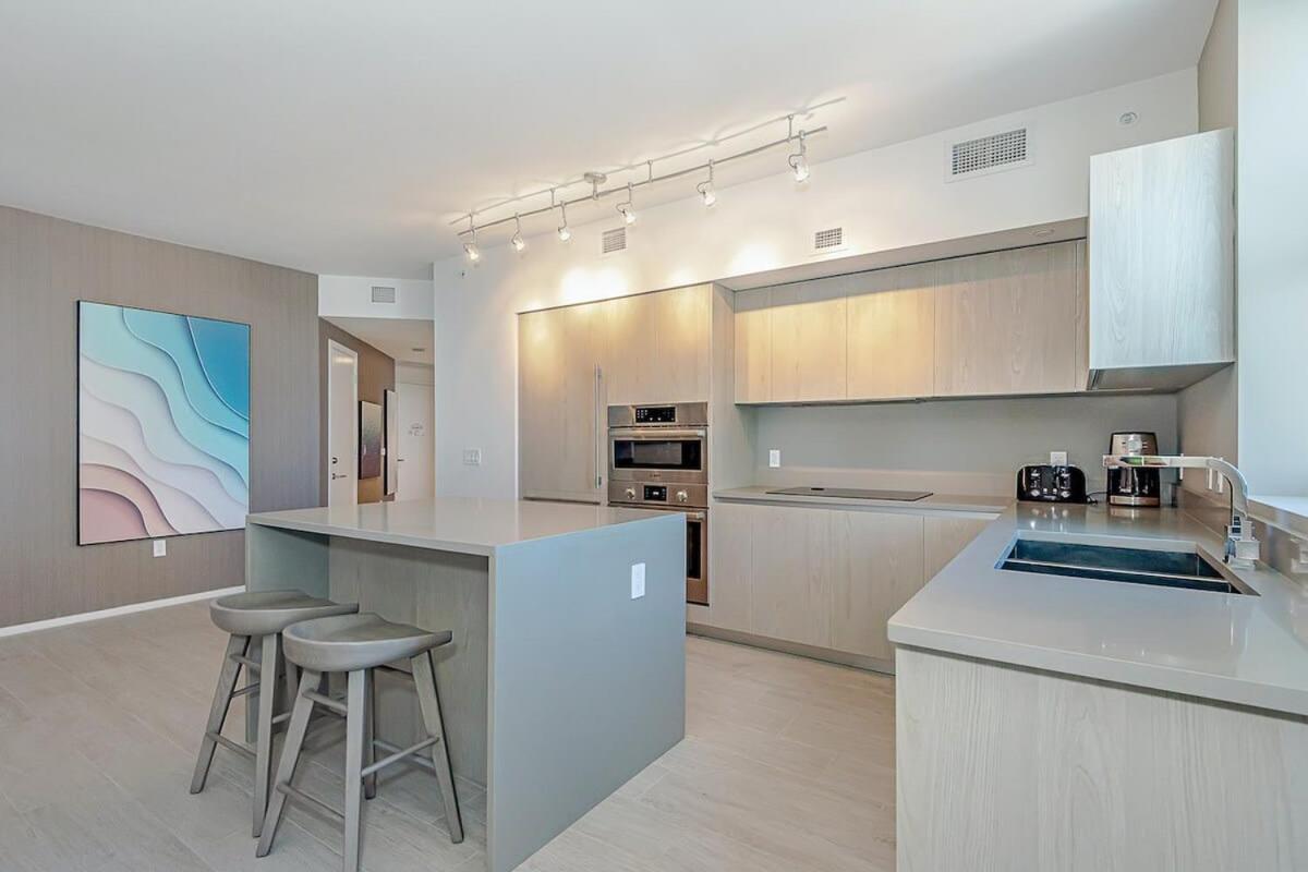 Appartement Wrap Around Balcony - Insane Views - Amazing Pools à Hollywood Extérieur photo