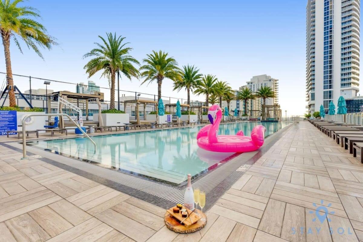 Appartement Wrap Around Balcony - Insane Views - Amazing Pools à Hollywood Extérieur photo
